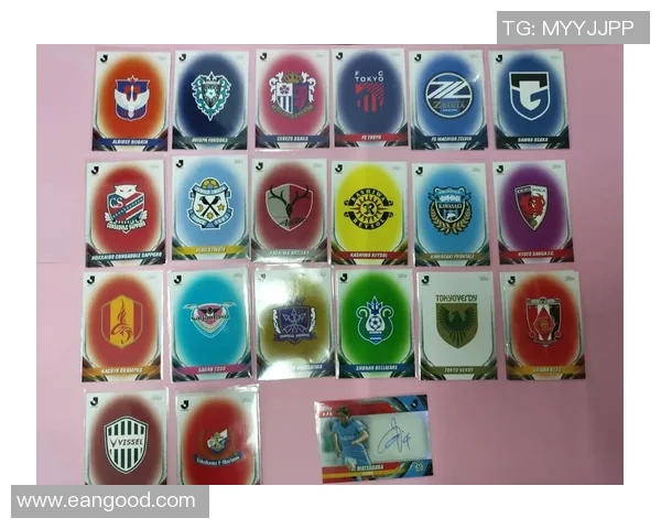 足球球星卡设计与制作工艺创新探索与市场发展趋势分析